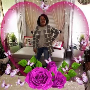 Meet your Posher, Jacqueline